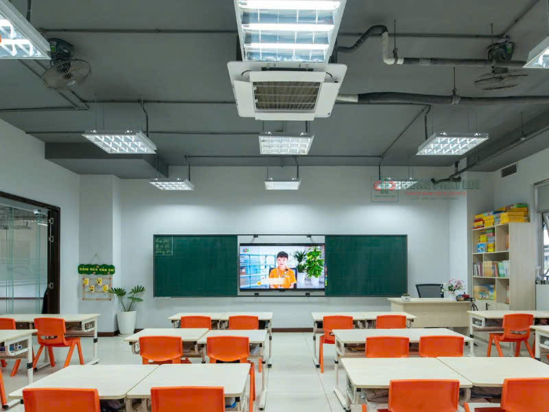 Bàn ghế học sinh
